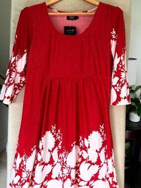 R&B Collection NWT Red White Floral Border A-Line Dress Size L